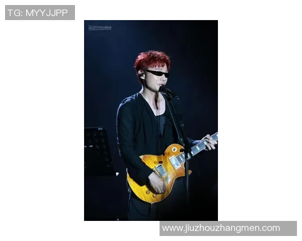 李荣浩跨界足球明星之路揭秘与音乐事业的完美结合