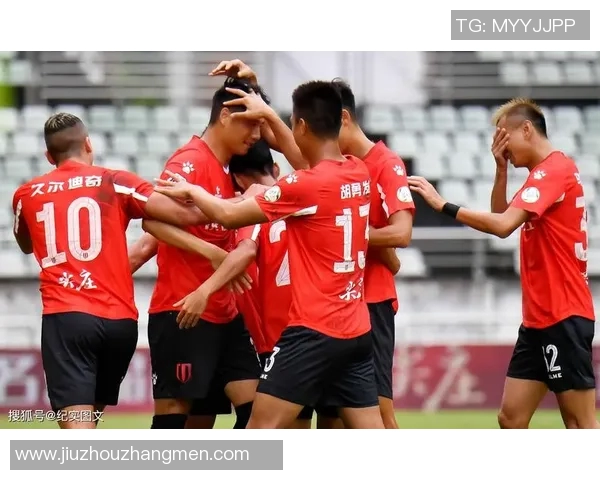 成都排球队在城市联赛中的速度表现分析与点评