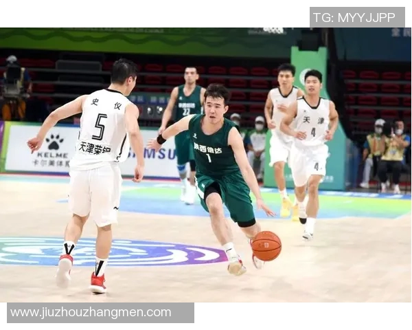 西安篮球队战术引发热议球迷与专家各执己见探讨争议背后的原因